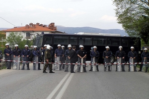 “Τώρα θα δεις τι σημαίνει αστυνομία”