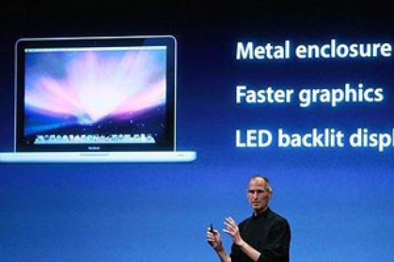 Τα νέα laptop της Apple