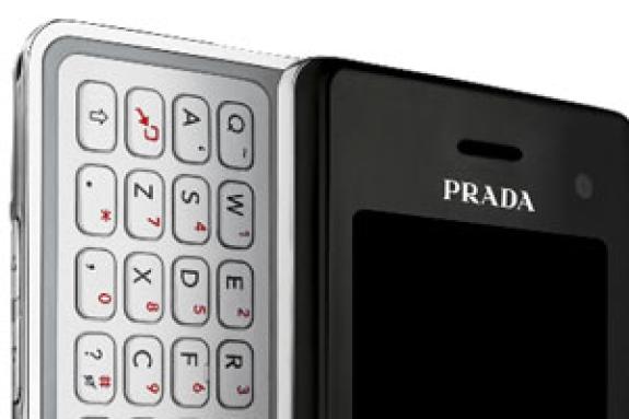 PRADA Phone by LG (KF900)