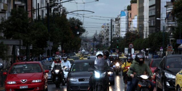 Βουτιά 27,2% στον τζίρο της αγοράς αυτοκινήτων – μοτοσικλετών