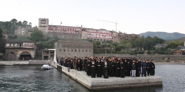 Διαμαρτυρία Αγίου Όρους για την προφυλάκιση Εφραίμ