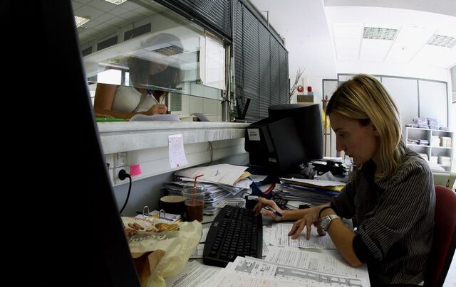 Μισθός πείνας για όσους βγουν σε εφεδρεία