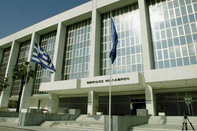 Μετά τον Άκη ακόμα 40 υποθέσεις διαφθοράς