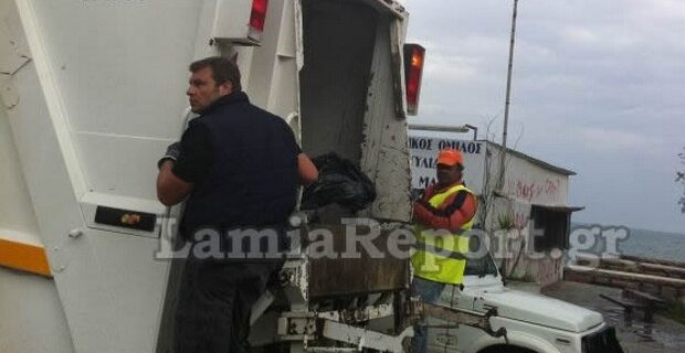 Σε ρόλο σκουπιδιάρη ο Απόστολος Γκλέτσος