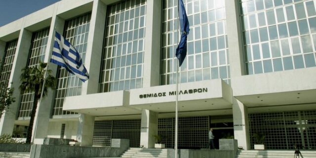 Στους δρόμους οι δικαστικοί την Τετάρτη