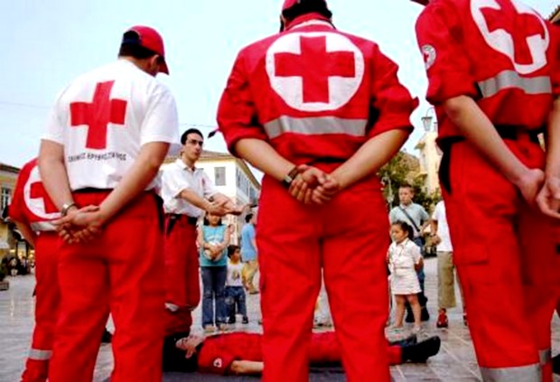 Μαζικές παραιτήσεις διοικητικών μελών στον Ερυθρό Σταυρό