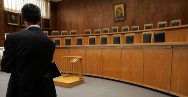 Στην αντεπίθεση οι δικαστές: Απαντούν σε Παπούλια – Δένδια πως απονέμουν δίκαιο και δεν “παίρνουν κεφάλια”