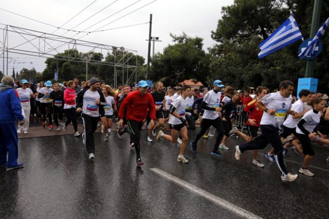 Αλληλεγγύη, ελβιέλες και πάρτι με μακαρόνια!