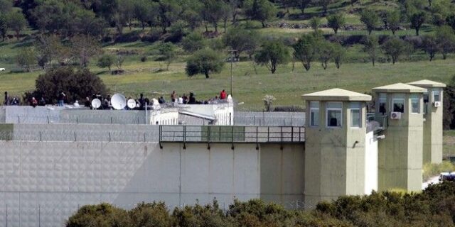 Πειθαρχική προκαταρκτική έρευνα για τον θάνατο του βαρυποινίτη. Μεταφέρθηκε στις φυλακές Νιγρίτας με μώλωπες