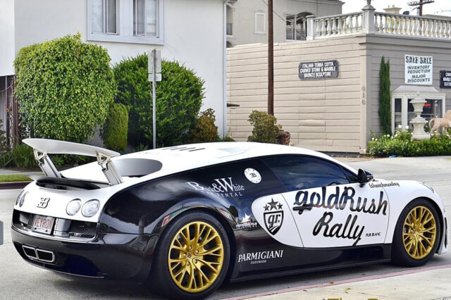 ΒΙΝΤΕΟ. Η Bugatti Veyron Super Sport Pur Blanc “χτυπάει” 396.8 χλμ./ώρα σε δημόσιο δρόμο