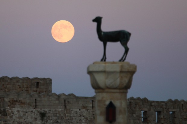 Χωρίς ρεύμα για πολλές ώρες η Ρόδος