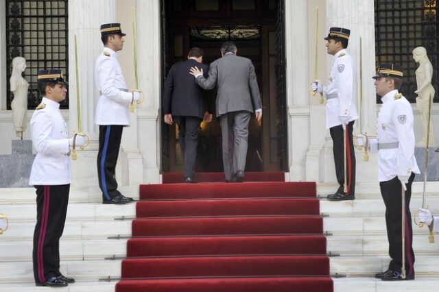 Μάχη έξω για αποφυγή 3ου μνημονίου, μάχη μέσα για ΕΝΦΙΑ και ΕΟΠΥΥ