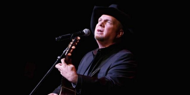 Ζήτω ο νέος “βασιλιάς” Garth Brooks. Ξεπέρασε τον Elvis σε πωλήσεις