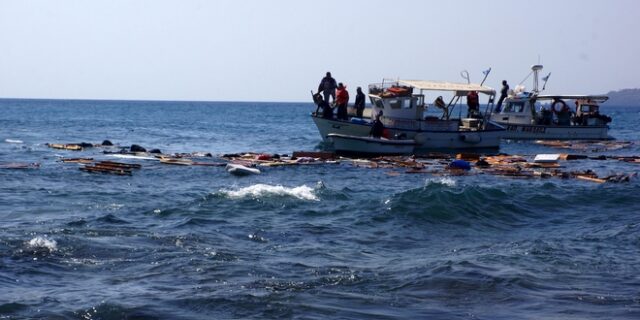 Κρήτη: Επιχείρηση του Λιμενικού για τον εντοπισμό σκάφους με πρόσφυγες που βυθίστηκε