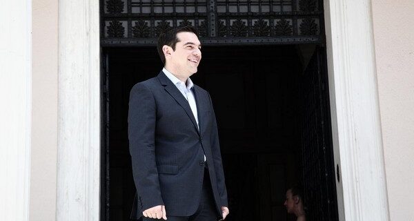 Δημοσκόπηση Marc: Μπροστά με διαφορά ο ΣΥΡΙΖΑ. Συμφωνία ζητά το 80% των πολιτών