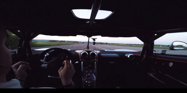 Ρεκόρ για Γκίνες. Η Koenigsegg One:1 «χτυπάει» 300 χλμ./ώρα σε 17,95”!