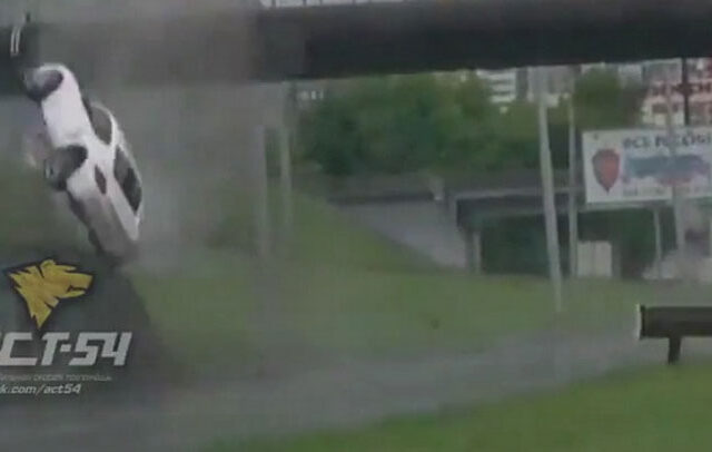 Η …πτήση μιας Porsche Cayman προς την καταστροφή (βίντεο)