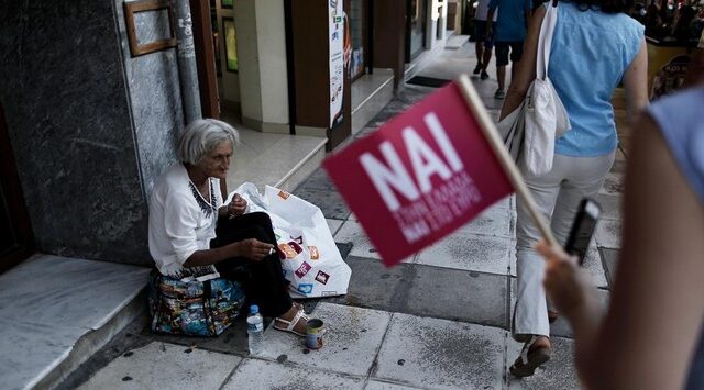 Διαδηλώσεις υπέρ του ΝΑΙ και του ΟΧΙ ταυτόχρονα στο κέντρο της Αθήνας