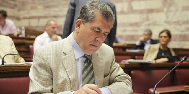 Μητρόπουλος: “Κινδυνεύουμε να εξελιχθούμε σε Αριστερή Παρωδία”