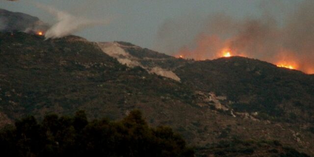 Φωτιά στην περιοχή Γιαννισκάρι της δυτικής Αχαΐας