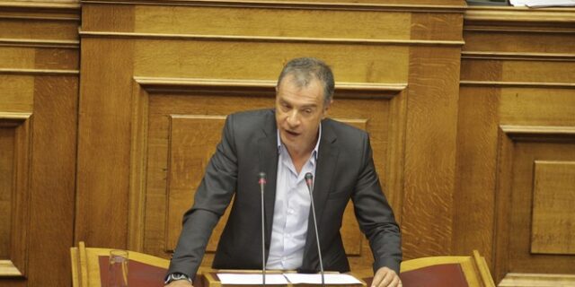 Θεοδωράκης σε Τσίπρα: “Πρέπει, επιτέλους, να μιλήσουμε για αλήθειες”
