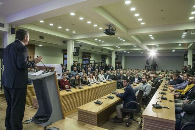 Τζιτζικώστας από την Κοζάνη: Για να πείσουμε, πρέπει να αλλάξουμε