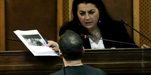 Δίκη Χρυσής Αυγής: Κατά του μάρτυρα η υπεράσπιση Παππά