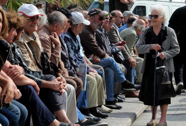 Αύξηση εισφορών διαφορετικά περικοπές στις κύριες 20% και στις επικουρικές συντάξεις 30%