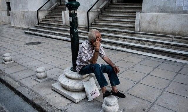 Απάντηση στην ΑΔΕΔΥ για τις συντάξεις. Τι ισχυρίζεται υπουργείο Εργασίας