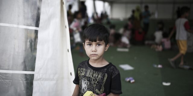 Είναι έτοιμα τα ελληνικά σχολεία να υποδεχθούν 22.000 προσφυγόπουλα;