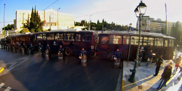 Πολυτεχνείο: Τα μέτρα ασφαλείας σε εικόνες