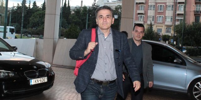 Τσακαλώτος: Φταίει και η κυβέρνηση Καραμανλή για την είσοδο στο Μνημόνιο