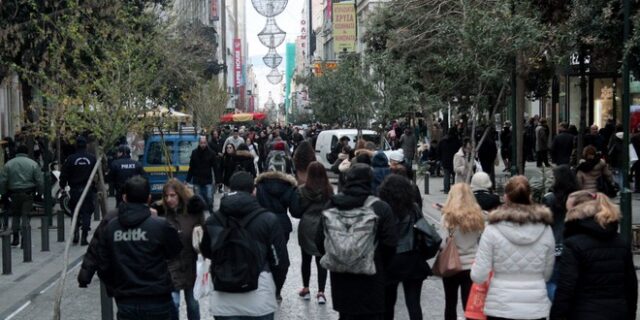 24ωρη Πανελλαδική απεργία για τα ανοικτά καταστήματα την Κυριακή