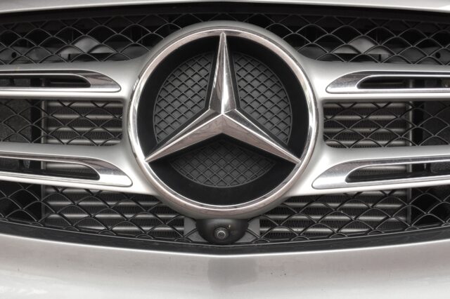 Ανάκληση 1 εκατ. Mercedes παραγωγής 2015-2017