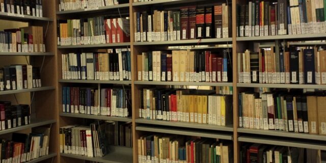 Άνοιξε τις πύλες της η ανακαινισμένη Δημοτική Βιβλιοθήκη Θεσσαλονίκης