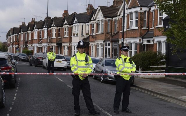 Βρετανία: Τρεις γυναίκες συνελήφθησαν με την κατηγορία ότι σχεδίαζαν τρομοκρατική επίθεση