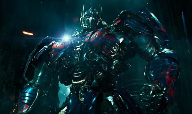 Το εκρηκτικό τελευταίο τρέιλερ του ‘Transformers: The Last Knight’