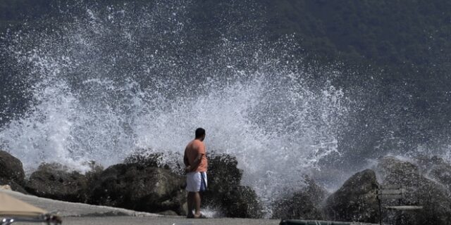 Συνεχίζεται το ‘φθινόπωρο’. Εντείνονται οι βροχές και καταιγίδες