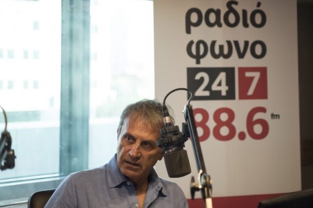 Γιώργος Νταλάρας: Απεχθάνομαι κάθε έννοια πρωτιάς