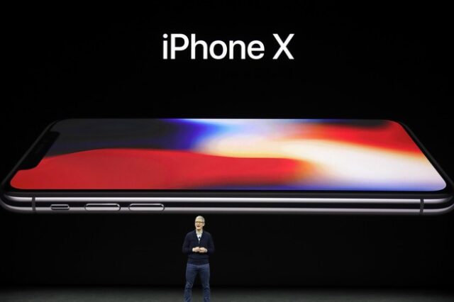 Πότε είναι διαθέσιμα τα νέα iPhone στην Ελλάδα και πόσο θα κοστίζουν