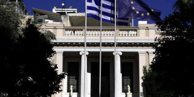 Μαξίμου: Fake news Γεωργιάδη για το νόμο Παρασκευόπουλου