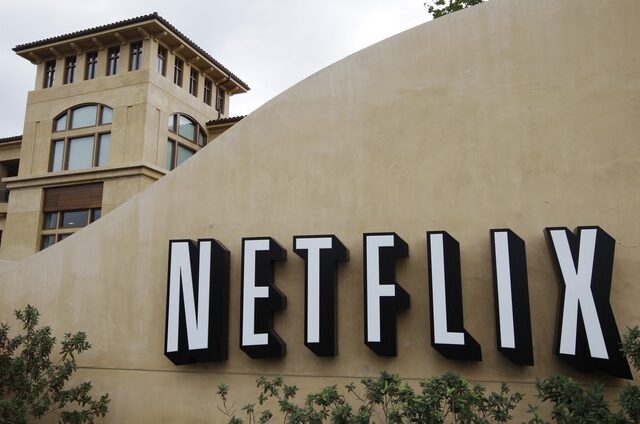 Πώς το Netflix νίκησε την ελεύθερη τηλεόραση