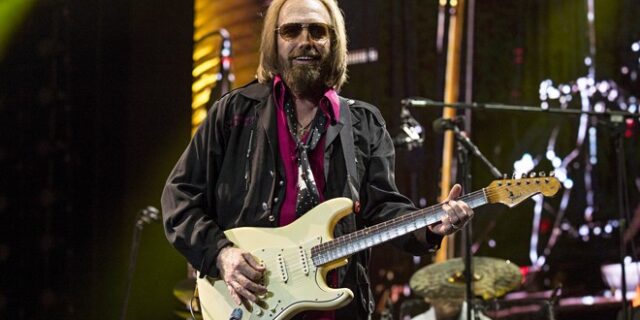 Πέθανε ο τραγουδιστής Tom Petty