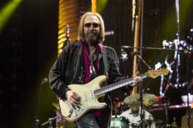 Πέθανε ο τραγουδιστής Tom Petty