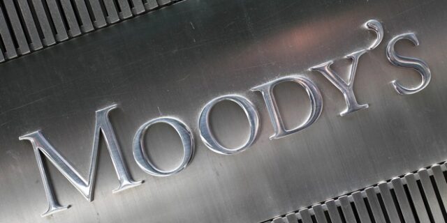 Moody’s: Μπούμερανγκ για την αμερικανική οικονομία η επιβολή δασμών