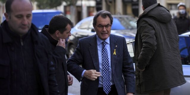 Ισπανία: Διέταξαν την κατάσχεση της κατοικίας του πρώην προέδρου της Καταλονίας