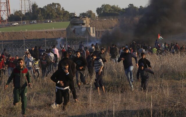 Νεκρός και δεύτερος Παλαιστίνιος στις συγκρούσεις στη Γάζα