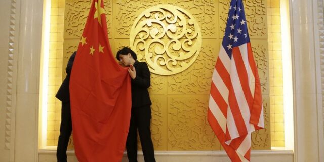 Διπλωματικό θρίλερ: Με εγκεφαλική βλάβη Αμερικανός που άκουγε “μυστήριους” θορύβους στην Κίνα