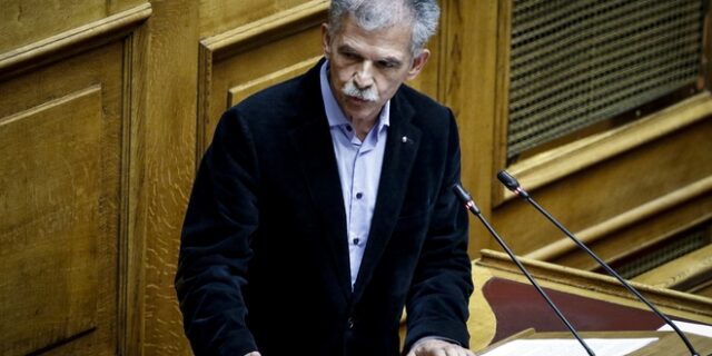 Δανέλλης: “Η Γεννηματά μετατρέπει το ΚΙΝΑΛ σε αυταρχικό κόμμα”