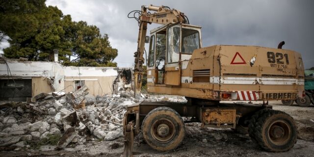 Έρχεται ηλεκτρονικό σύστημα καταγγελιών για τα αυθαίρετα στις αρχές του 2019